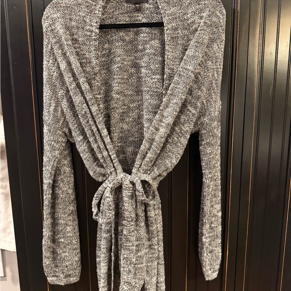 Express Women's lightweight tie sweater, oversized fit, size small